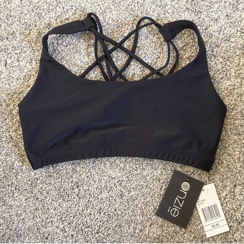 Onzie Flow Chic Bra NWT Women's Small Black Strappy Crisscross Back Sports Bra